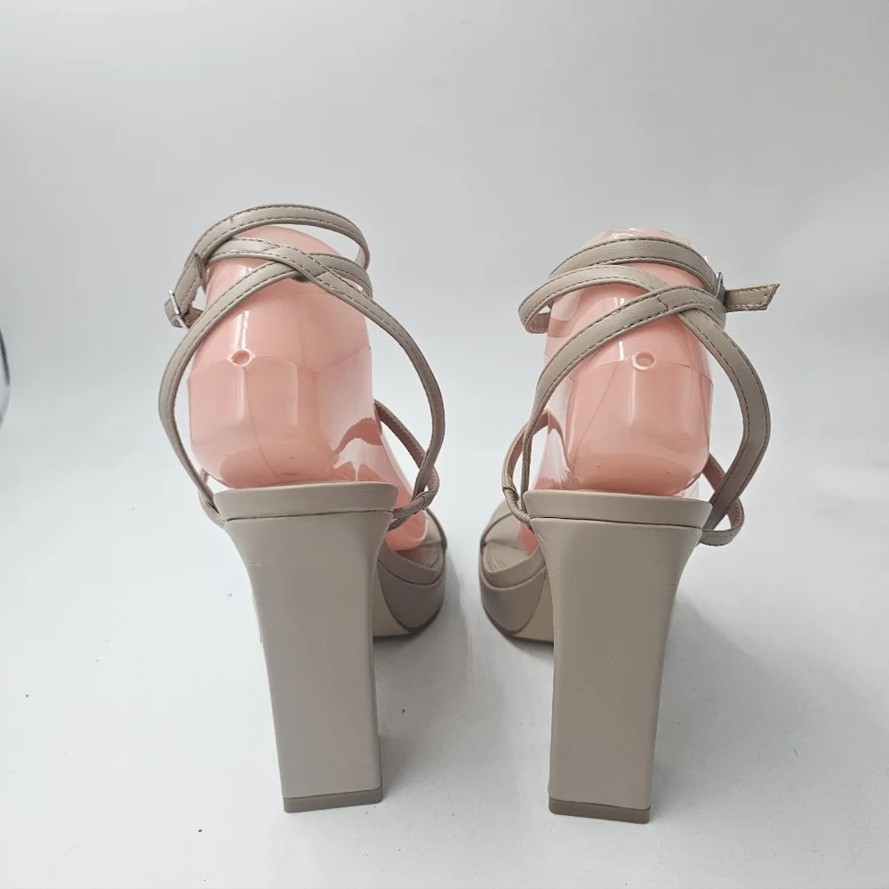 Marc Fisher Acres Strappy Platform Block Heel Sandals Nude Size 9.5 - Picture 4 of 9